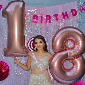 Meet your Posher, Noemy